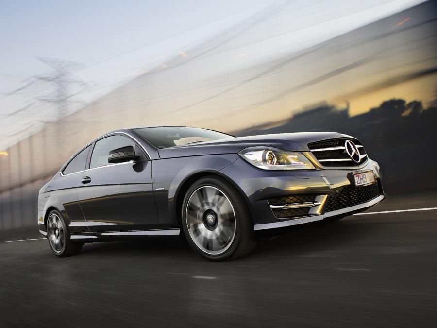  Mercedes-Benz C250 Coupe Sport 2012 года  (AU) (фото 10 из 13)